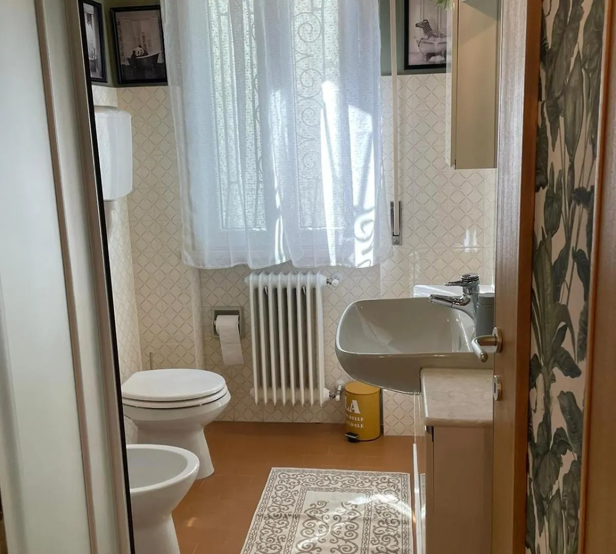 Apartment Casa Sivori Sul Lago Di Garda Con Ampio Giardino Desenzano del Garda Italy