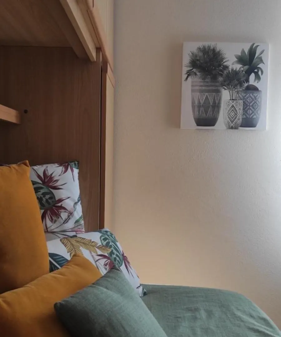 Casa Sivori Sul Lago Di Garda Con Ampio Giardino Desenzano del Garda 0*,  Italy
